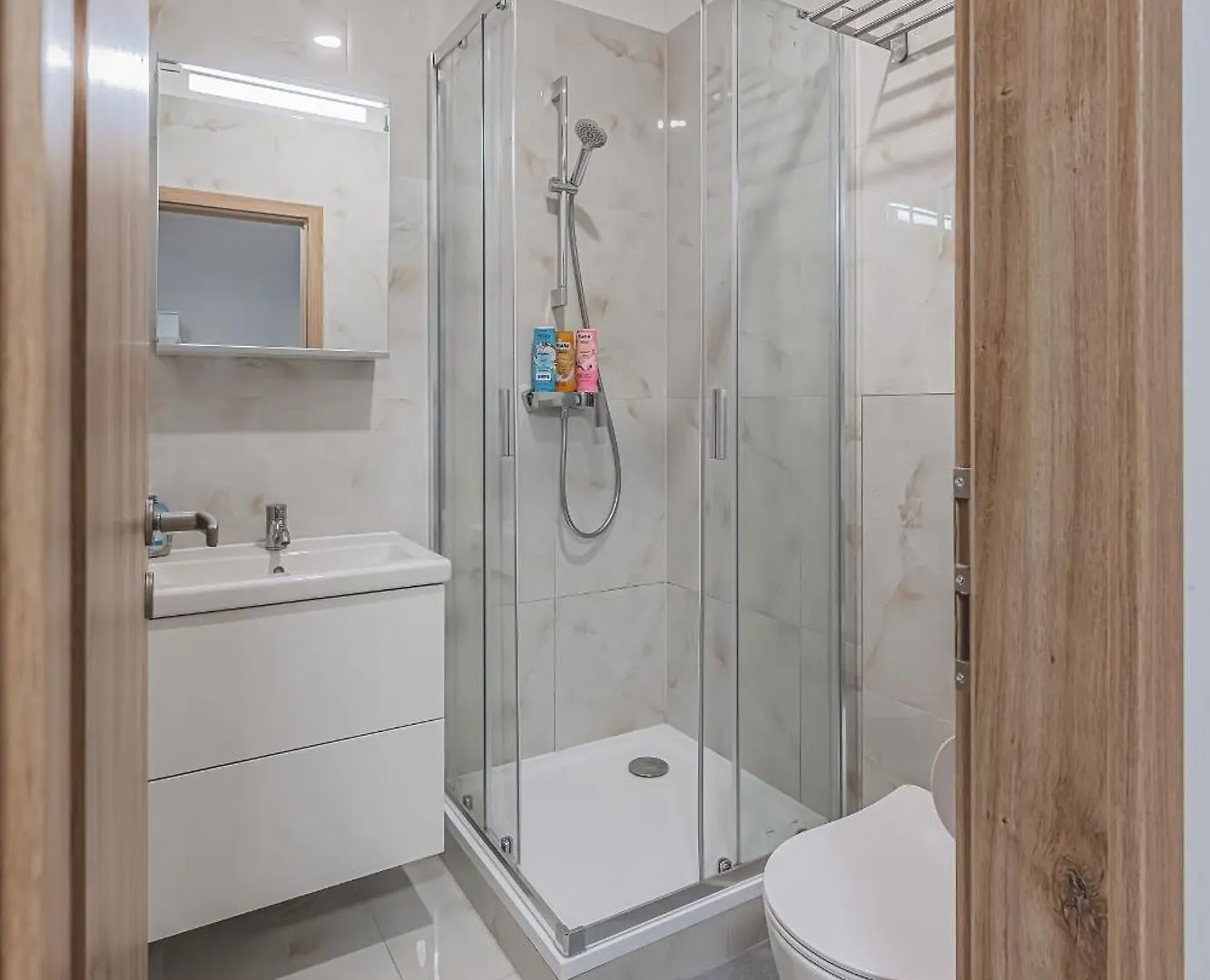Appartamento Flat Near Prague Castle Stylish & Prime Location 3