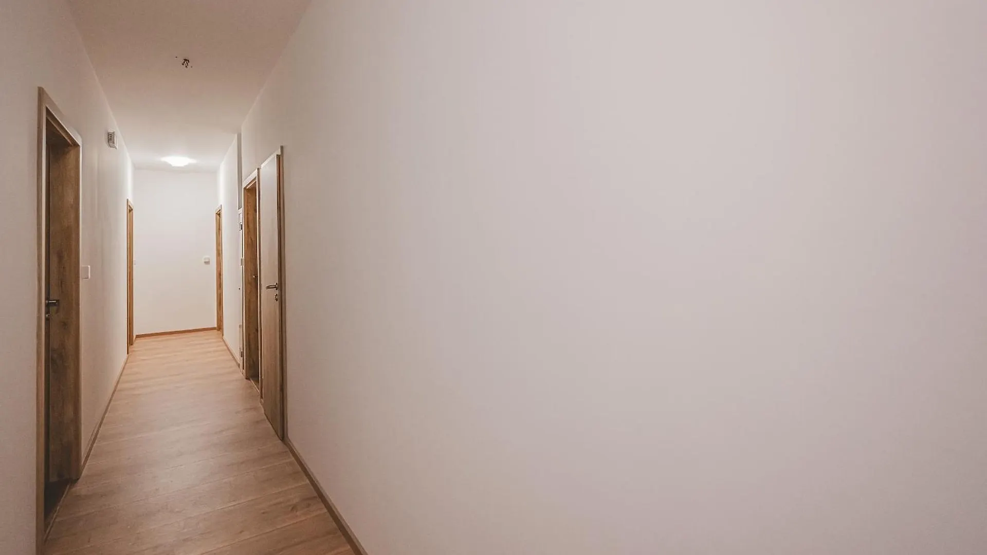 Flat Near Prague Castle Stylish & Prime Location 3 Apartman